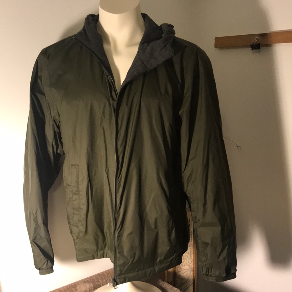 Uniqlo Reversible fleece with nylon shell